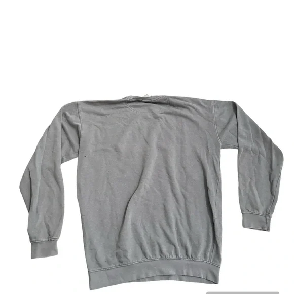 Orange Beach Gray Sweater Size Medium - Picture 2 of 4